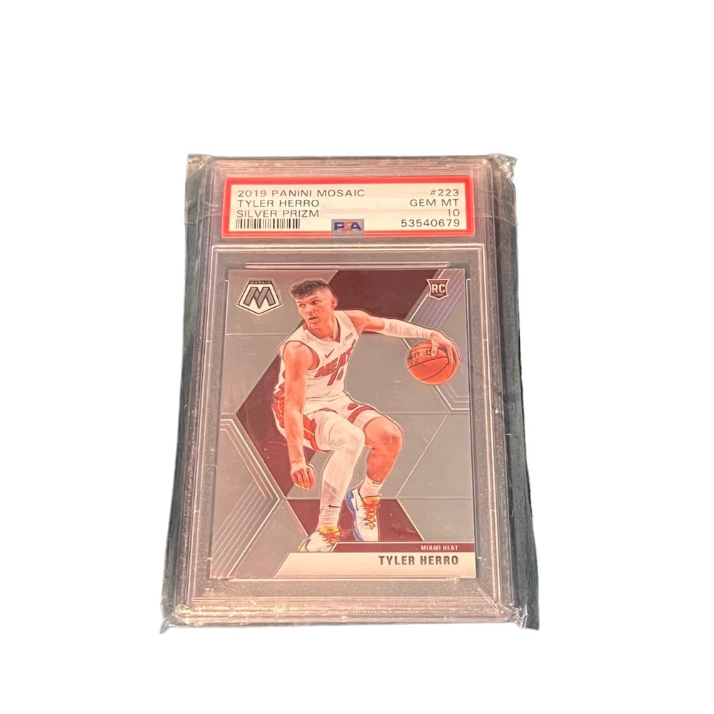 Tyler Herro PSA 10